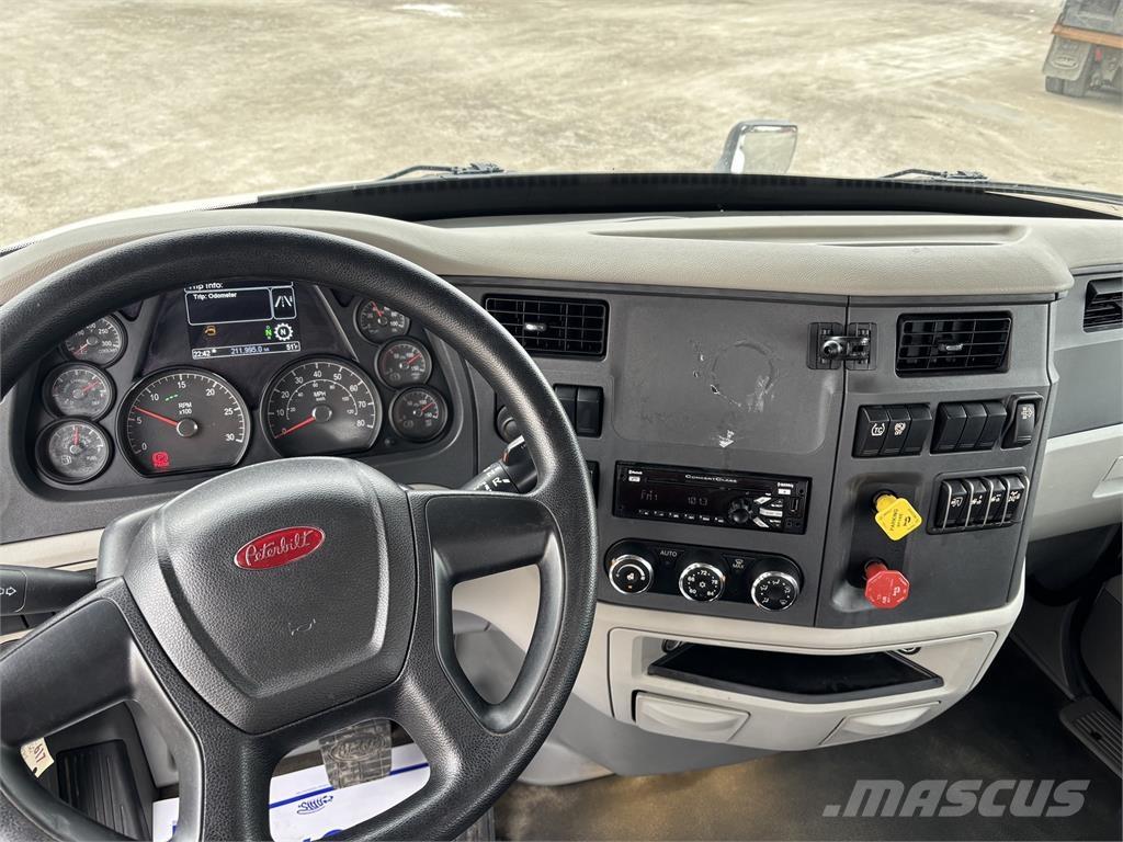 Peterbilt 579 وحدات الجر