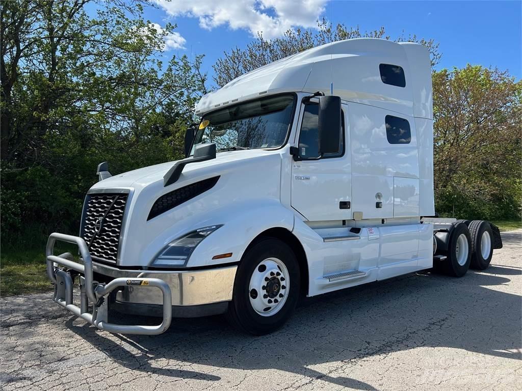 Volvo VN760 وحدات الجر