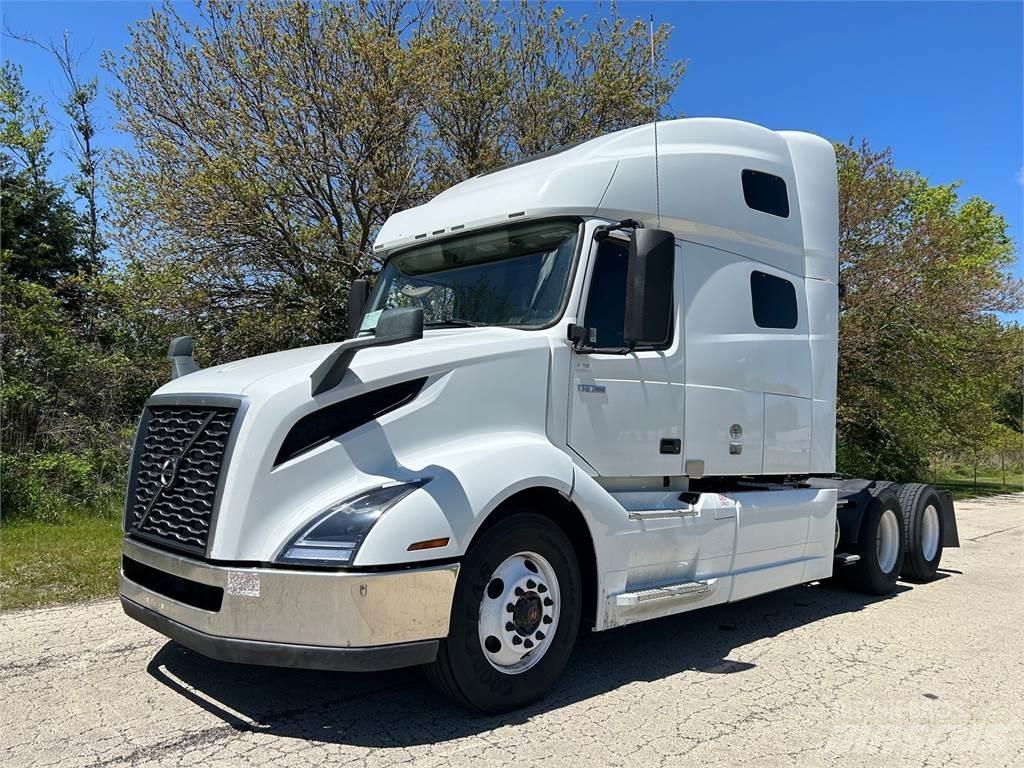Volvo VNL شاحنات أخرى