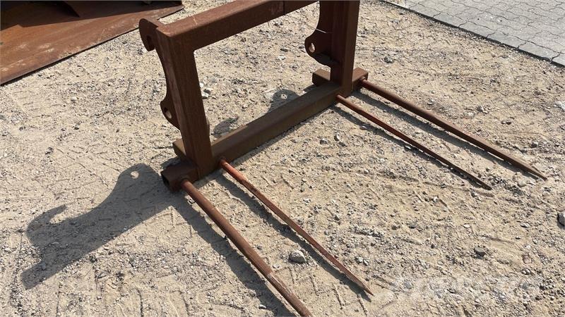 KS  ملحقات أمامية للوادر