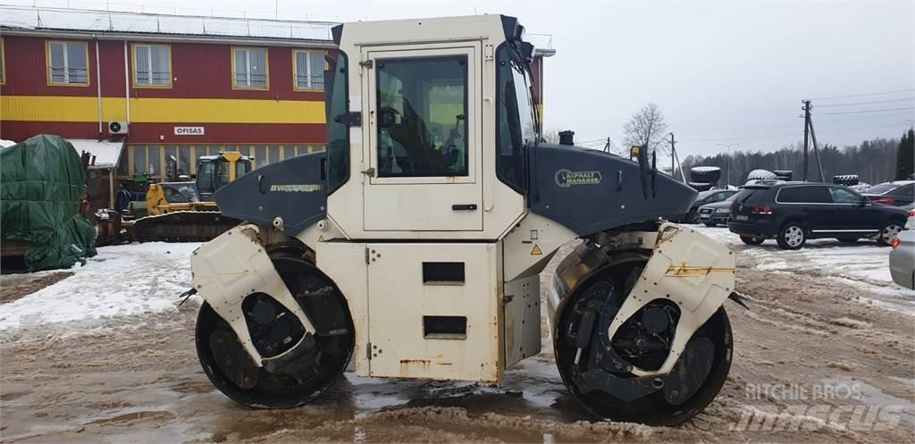 Bomag BW 174AD مداحل ثنائية الاسطوانة