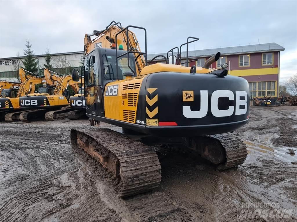 JCB JS220LC (PLUS) حفارات زحافة