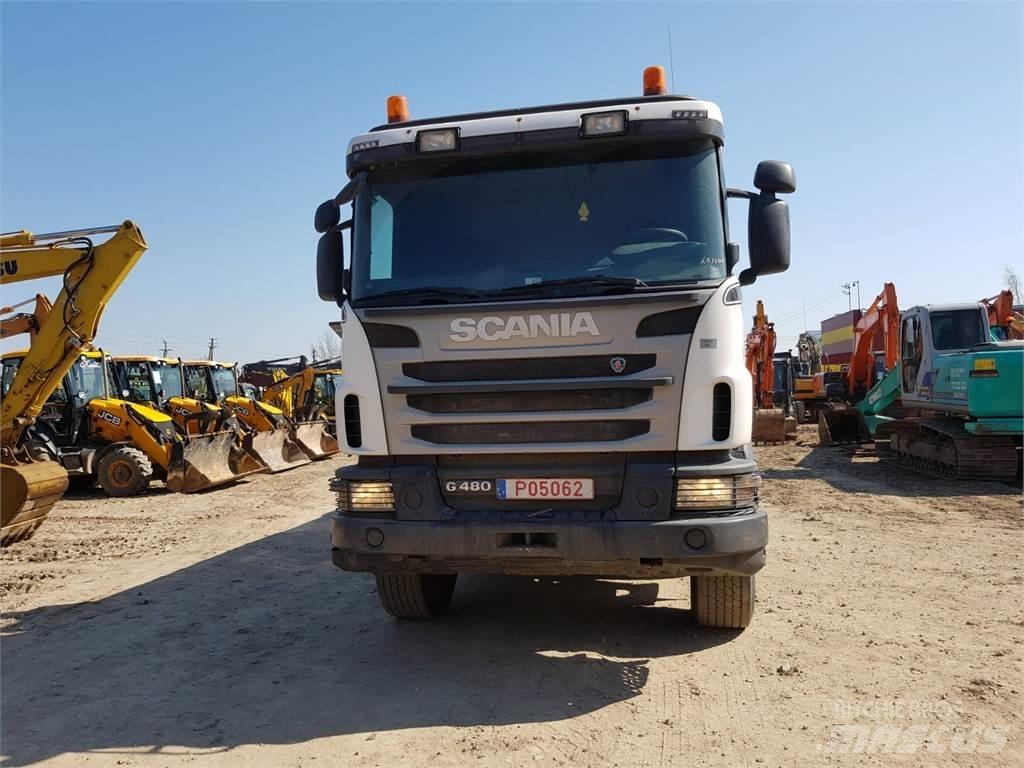 Scania G480 8x4 شاحنات لوادر
