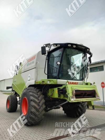 CLAAS Tucano 570 2WD حصادات
