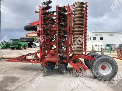 Horsch JOKER 12 RT زحافات ساحقة