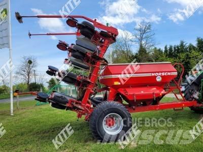 Horsch Maestro 8 CC مثاقيب مدمجة