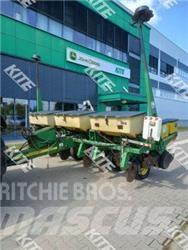 John Deere 1750 مثاقيب مدمجة