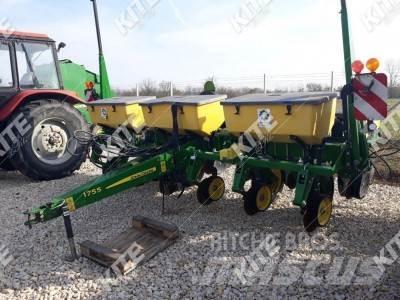 John Deere 1755 مثاقيب مدمجة