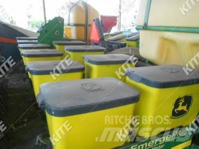 John Deere 1760 مثاقيب مدمجة
