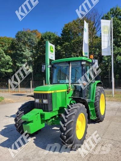 John Deere 6110 الجرارات