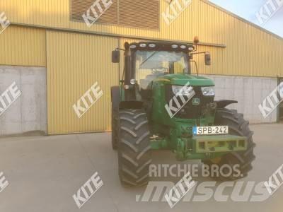 John Deere 6150R الجرارات
