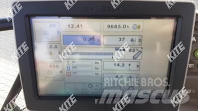 John Deere 6170R الجرارات