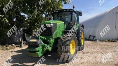 John Deere 6190R الجرارات