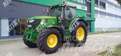 John Deere 6210R الجرارات