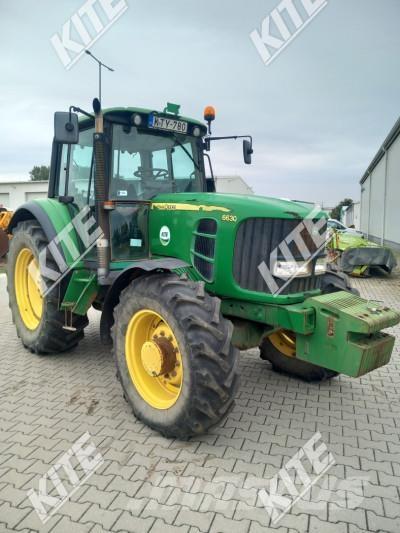 John Deere 6630 الجرارات