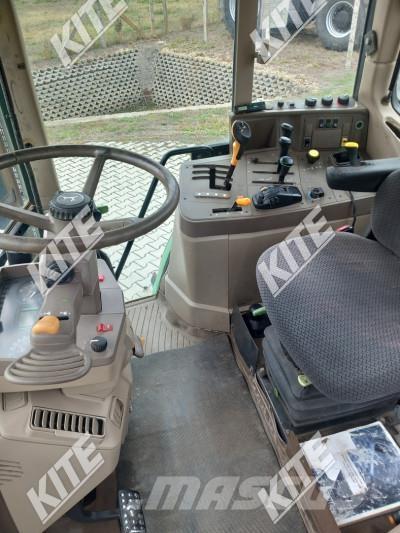 John Deere 6630 الجرارات