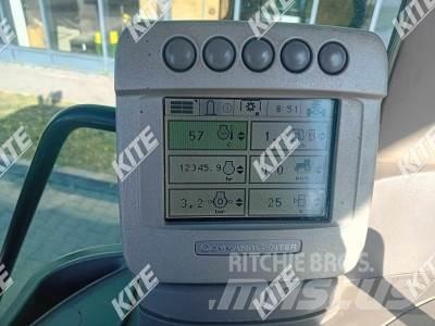 John Deere 6930 الجرارات