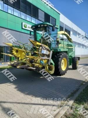 John Deere 7200 حصادات