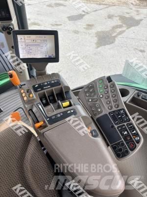 John Deere 7230R الجرارات