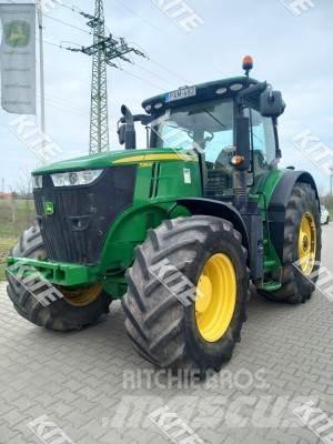 John Deere 7250R الجرارات