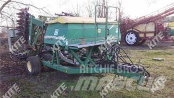 John Deere 740A مثاقيب