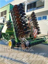 John Deere 740A مثاقيب