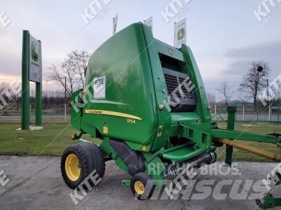 John Deere 854 محزمات مستديرة