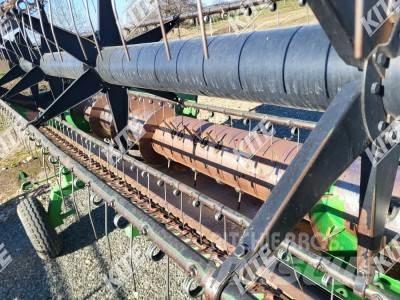 John Deere 9560 WTS 2WD حصادات