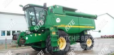 John Deere 9880i STS حصادات