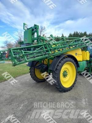 John Deere M740I/30 الرشاشات
