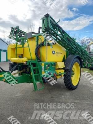 John Deere M740I/30 الرشاشات