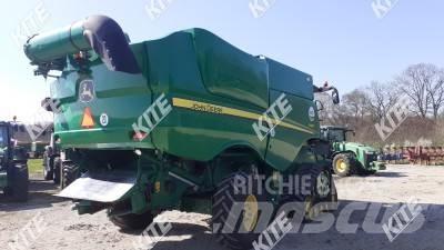 John Deere S680i 4WD حصادات