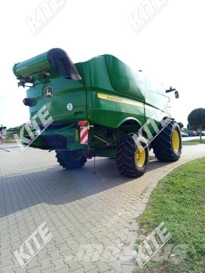 John Deere S690 حصادات