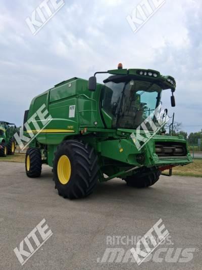 John Deere T670I حصادات