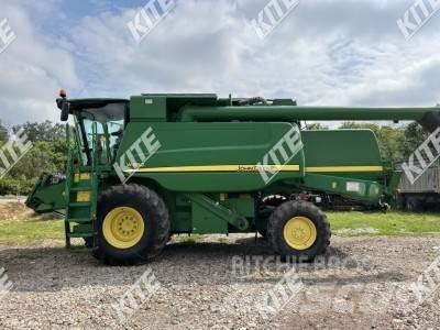 John Deere W650 حصادات