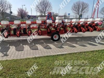 Kuhn Maxima 12S مثاقيب مدمجة