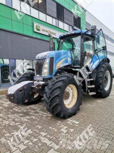 New Holland 8020 الجرارات