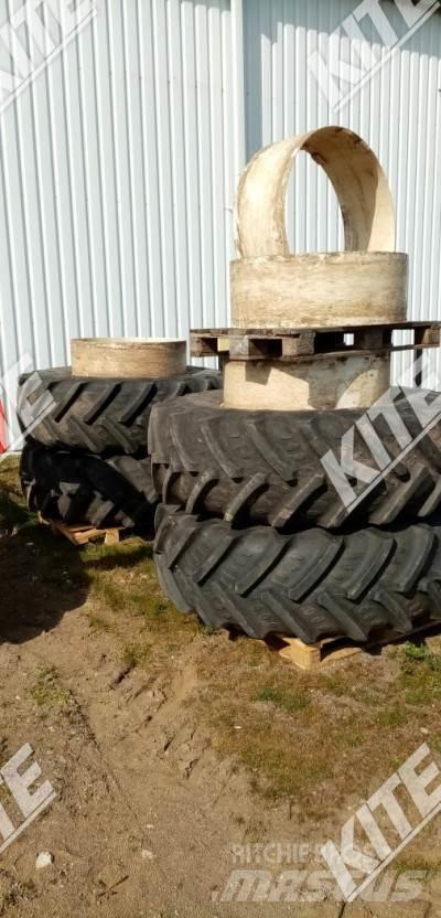 New Holland 9282 الجرارات