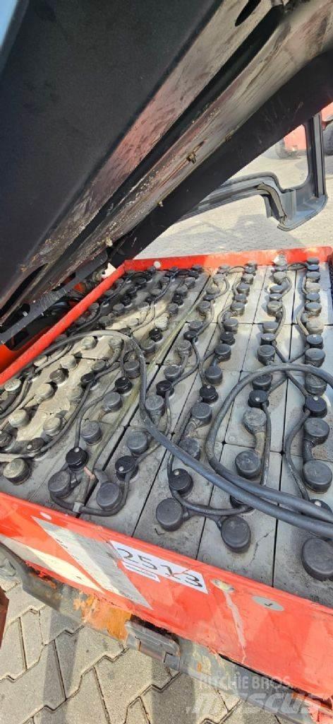 Linde E 25 L-01 شاحنات ذات رافعات شوكية تعمل بالكهرباء
