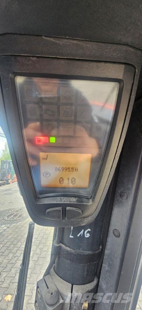 Linde H 30 D-02 شاحنات الديزل