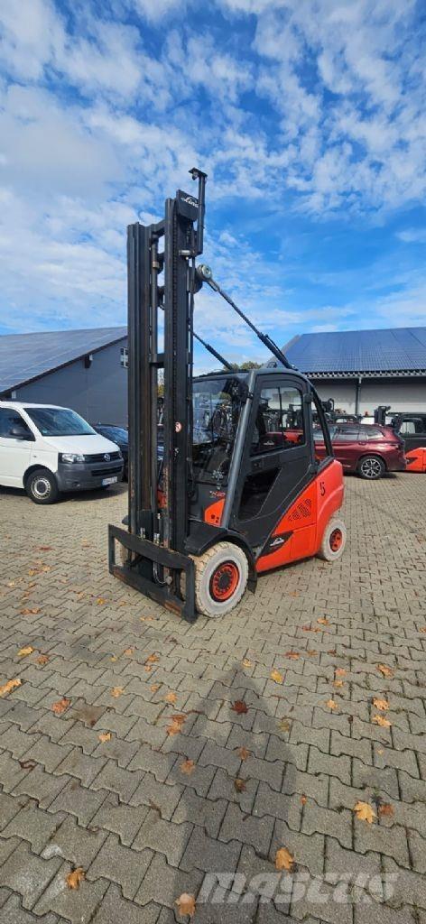 Linde H 30 T-02 شاحنات LPG