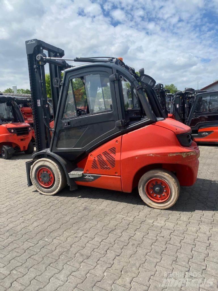 Linde H 50 D-02 شاحنات الديزل