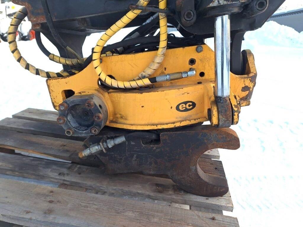 Engcon EC20B مكونات أخرى