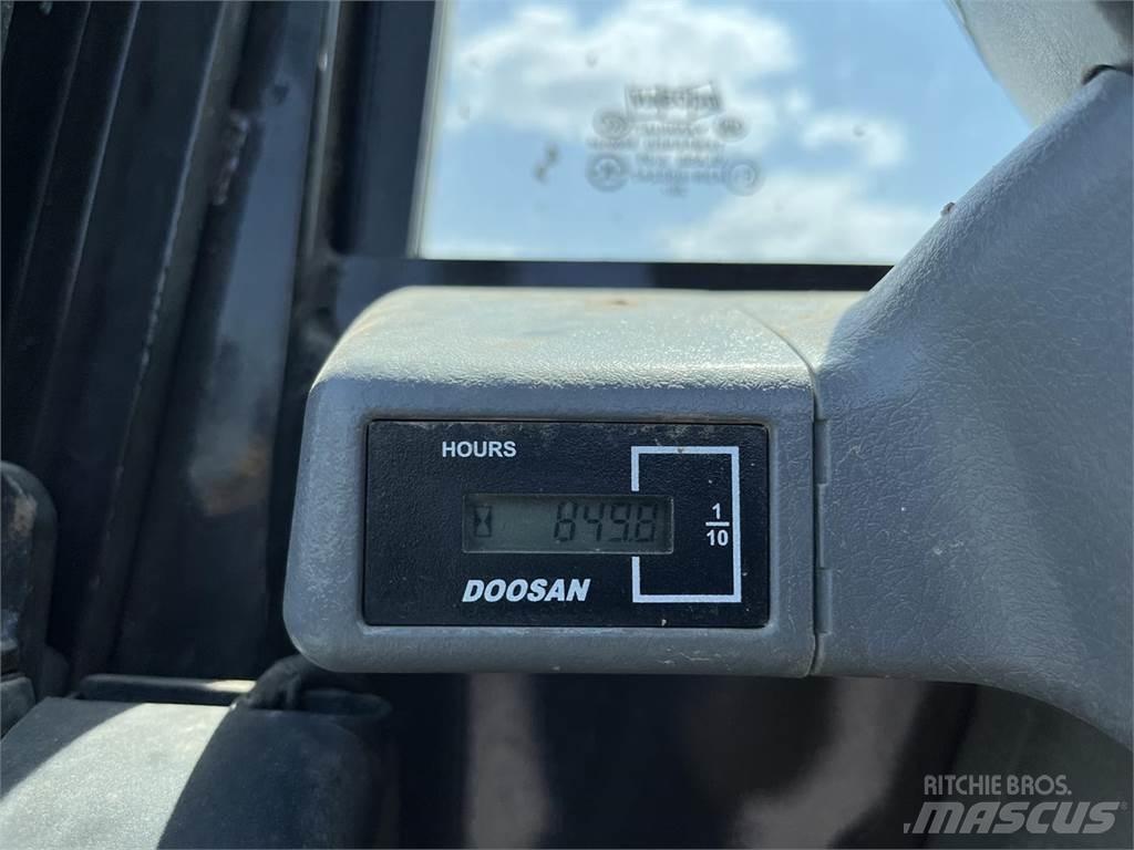 Bobcat E 85 حفارات صغيرة أقل من 7 طن (حفارات صغيرة)