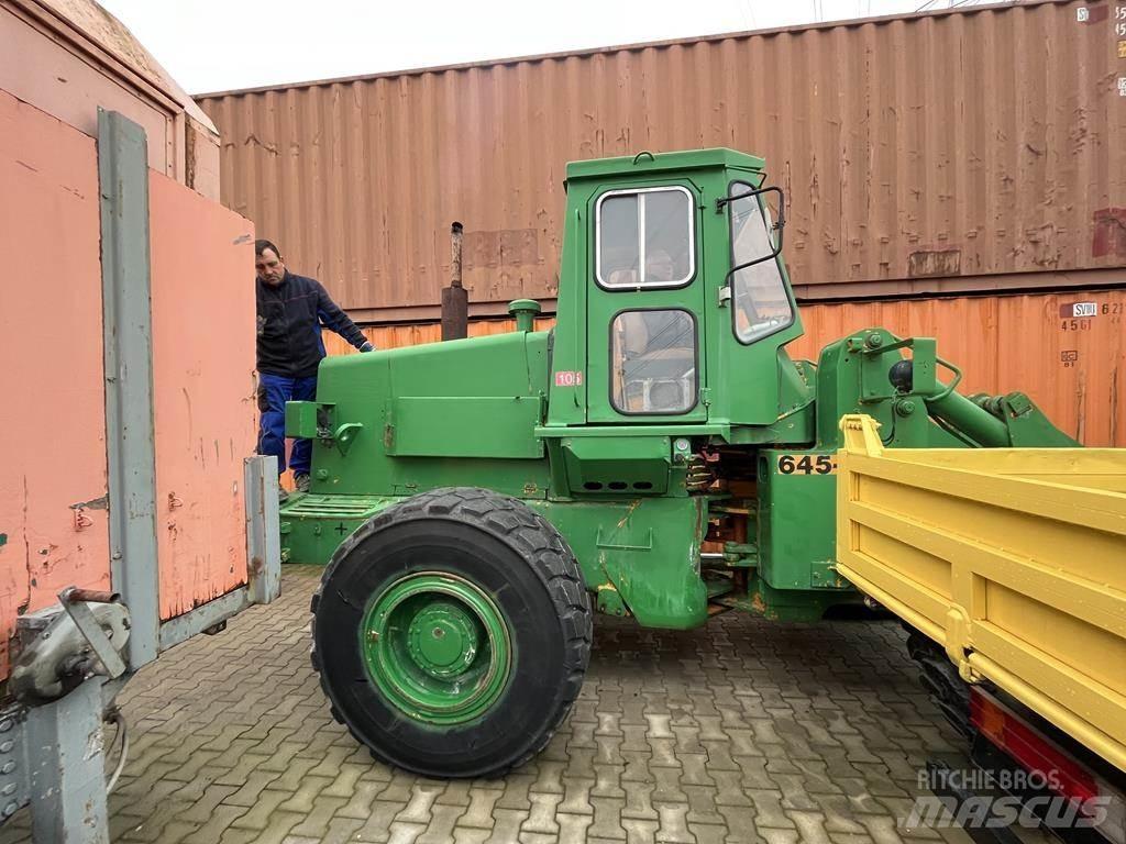 Fiat 645 B لوادر بعجل