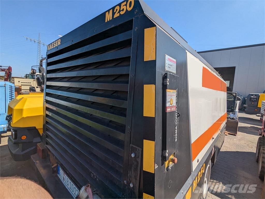 Kaeser M250 مكابس