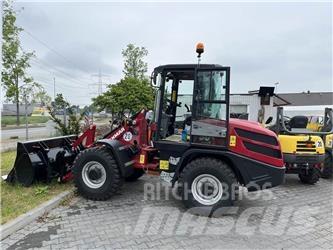 Yanmar V80 لوادر بعجل