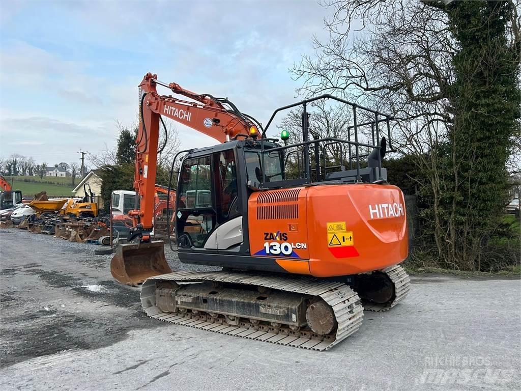Hitachi ZX130LCN-6 حفارات زحافة