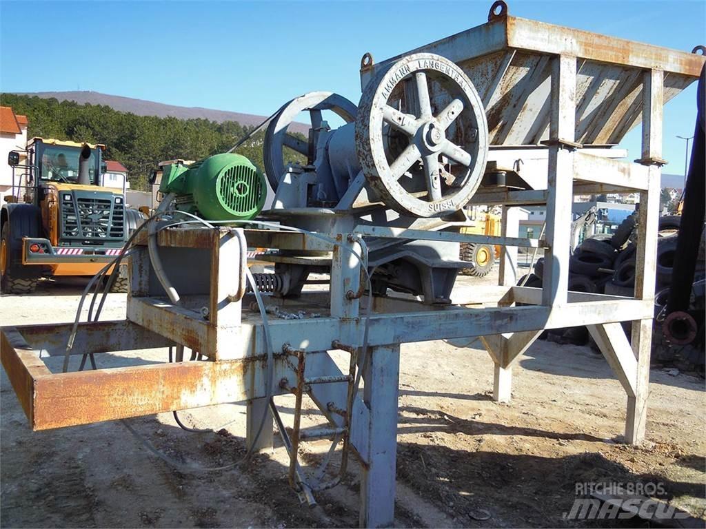 Ammann Backenbroeher 5-11 ماكينات الكشط/السحق