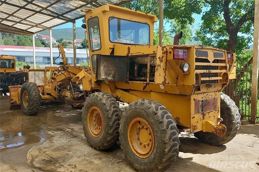 Aveling Barford ASG-113 معدات تمهيد الطرق
